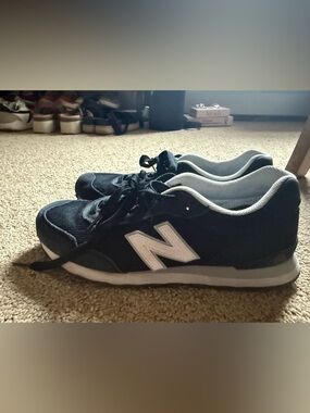 New Balance Black and White Runner with 'N' Logo